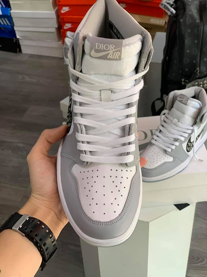 Giày Nike Jordan Dior Rep 1:1 Cổ Cao - Jd Rẻ Cá Tính - Góc Của Nhỏ
